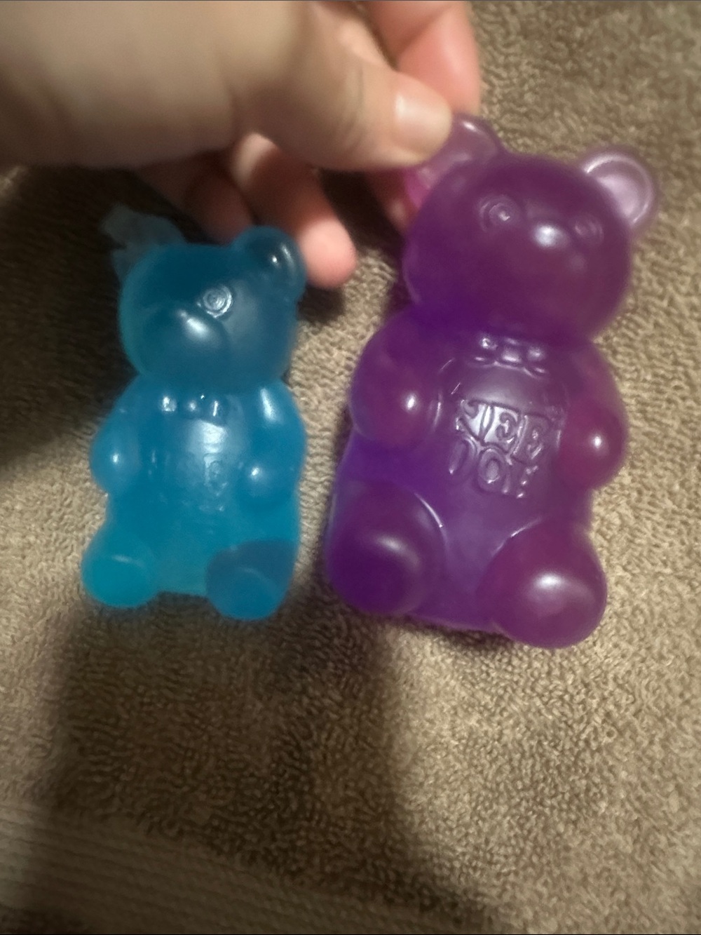 Lot of 2 gummy bear nee dohs purple and blue